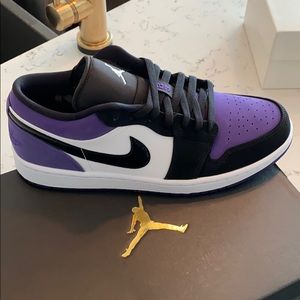 Air Jordan 1 Low Purple QS